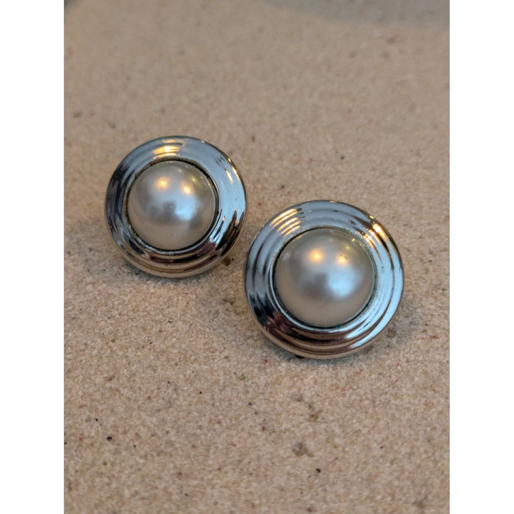 Vintage Trifari Clip On Earrings Glossy Silver Tone Domed Faux Pearl Studs